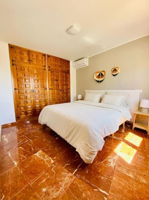 Villa With Private Pool And Close To The Beach Calpe Exteriör bild